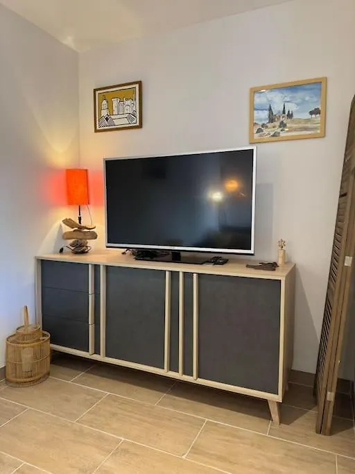 Appartement De Plain-Pied Avec Jardin أفينيون شقة